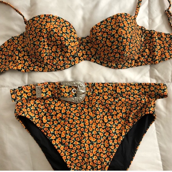 WeWoreWhat x Onia Swim Set Bikini - Picture 3 of 4